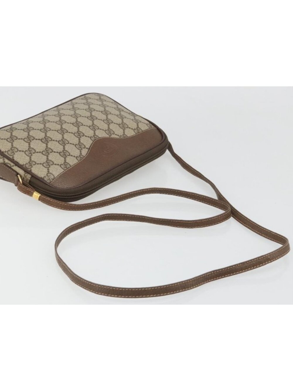 Authentic GUCCI GG Supreme Shoulder Bag PVC Beige Gold - Picture 3 of 16